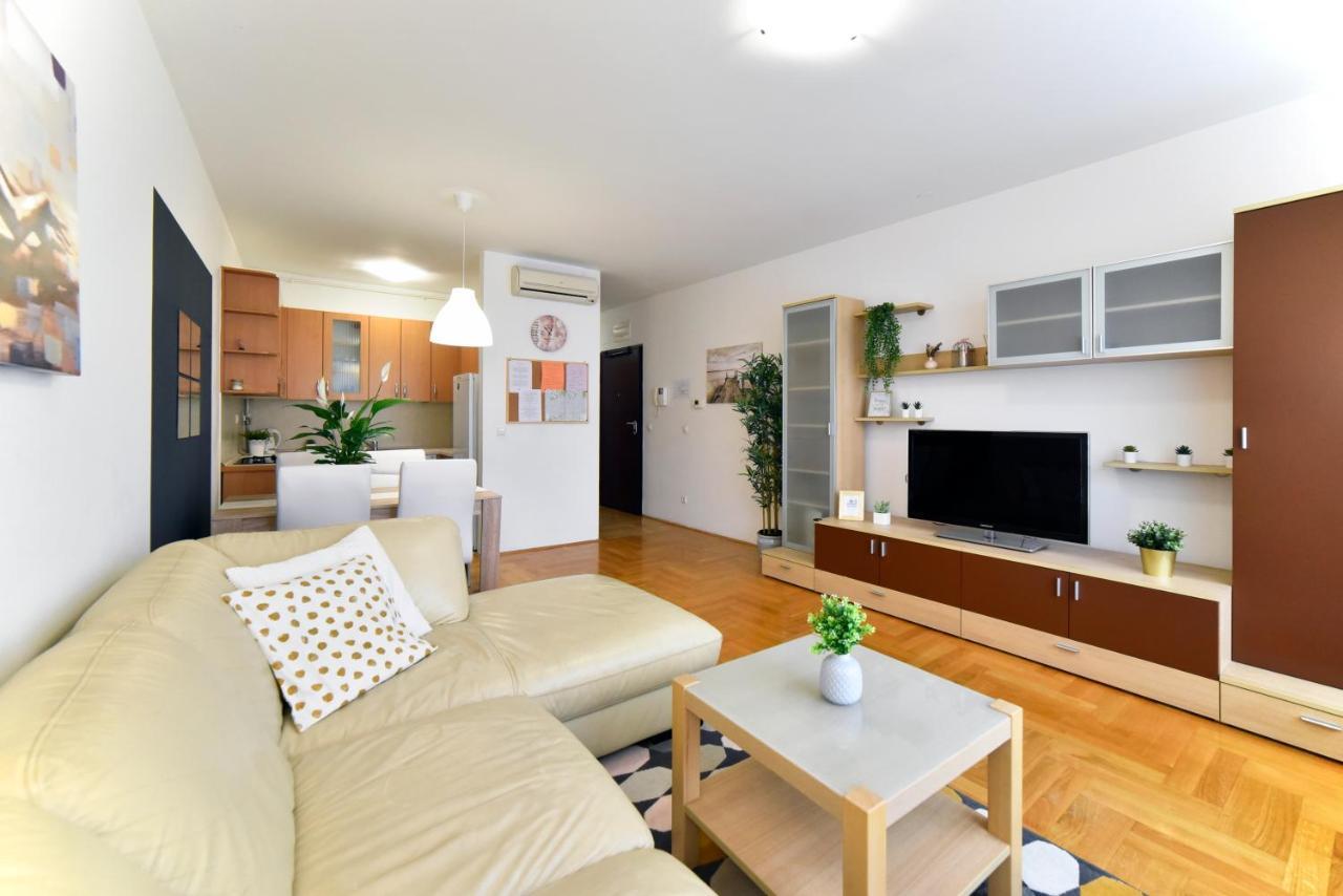 Apartment Stadium Zagreb Bagian luar foto